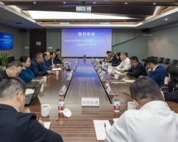 拱墅区委副书记、区长冯晶一行莅临我集团调研座谈