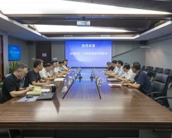 校长高翔一行来我集团调研指导工作