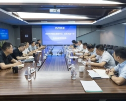 杭州拱墅区委副书记、区长冯晶一行莅临我集团考察指导